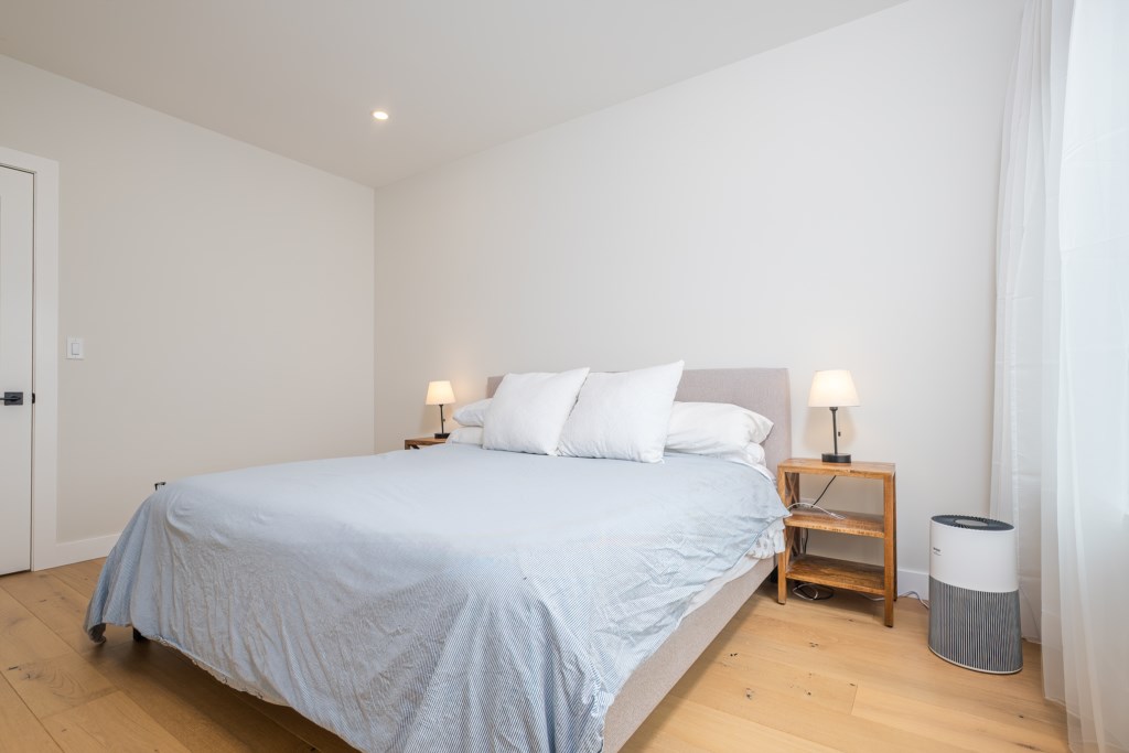 4-2452WASHINGTONStreet-v2-mtp-2026-lw-019