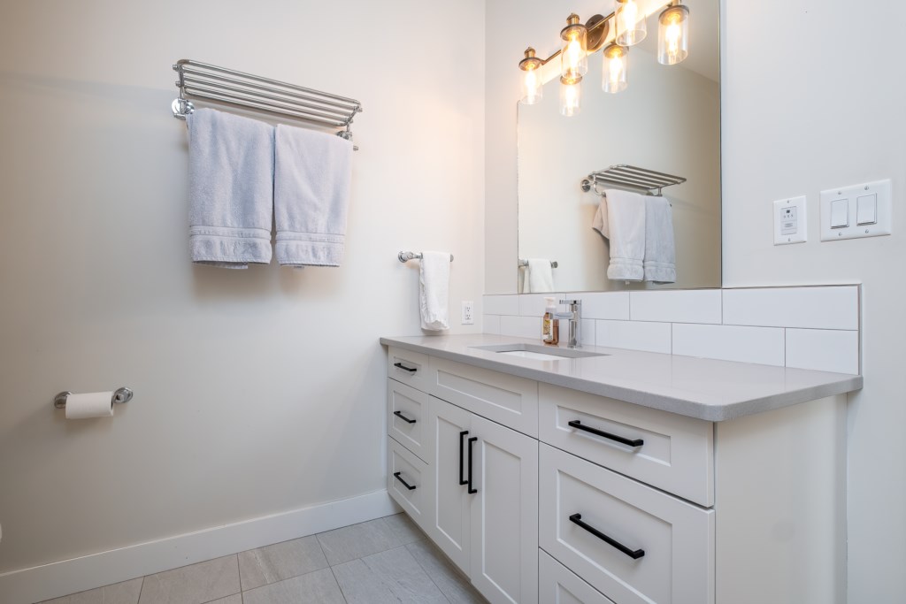 4-2452WASHINGTONStreet-v2-mtp-2026-lw-028