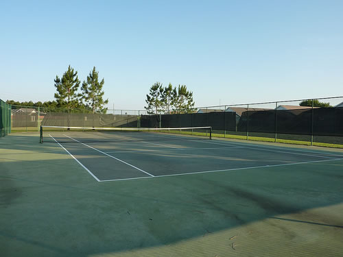 tenniscourt_jpg