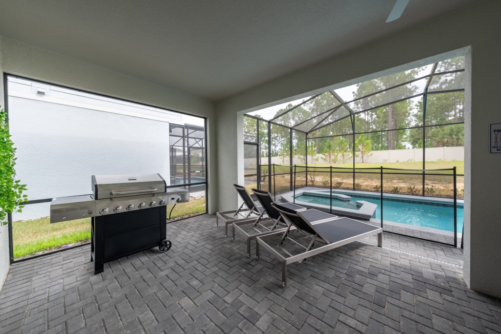 4470Kaipo-32_patio_BBQ