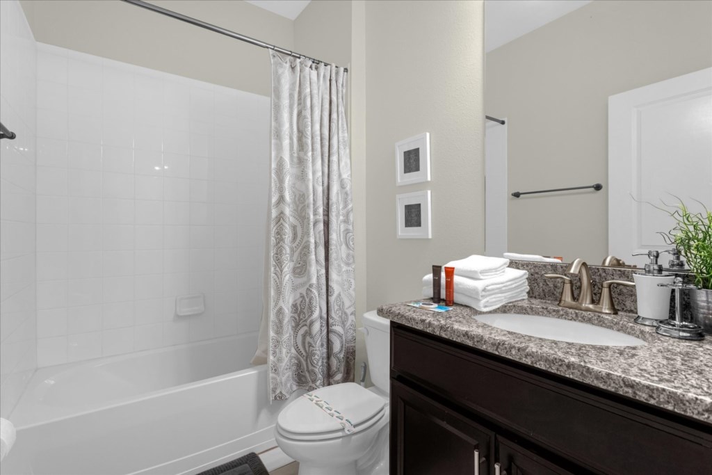 5 bedroom vacation house at Storey Lake - Image 35