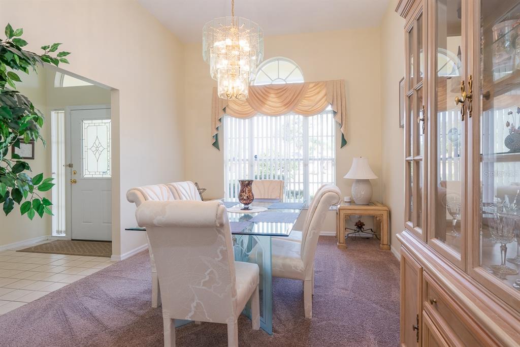 diningroom1.jpg