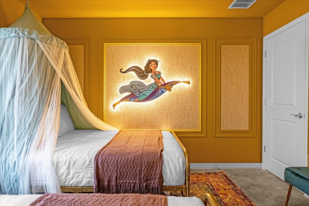 7 bedroom vacation house at Windsor Island Resort - Image 37