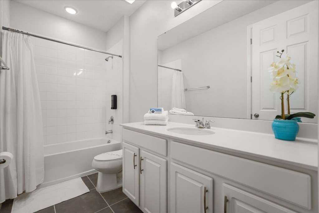 9 bedroom vacation house at Solara Resort - Image 49
