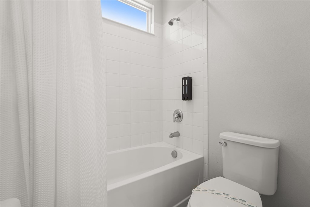 9 bedroom vacation house at Solara Resort - Image 54