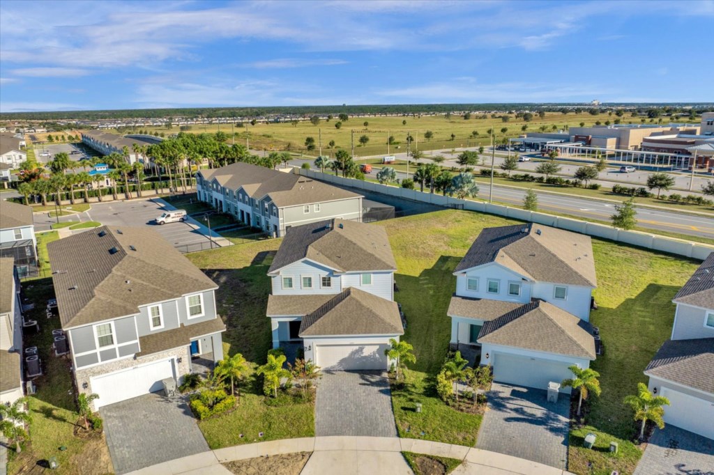 5 bedroom vacation house at Windsor Island Resort - Image 36