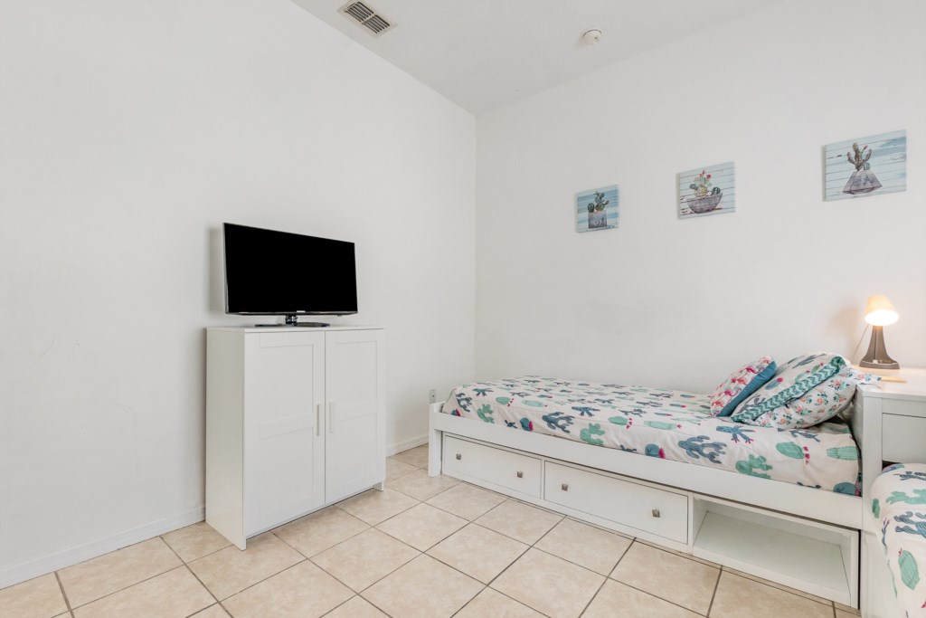 Twin Bedroom