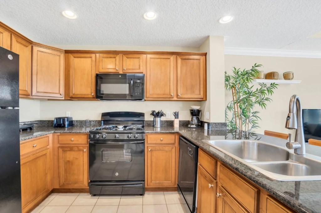 3 bedroom vacation townhouse at Reunion - Image 10