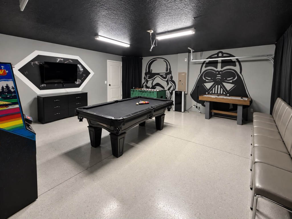 Game Room — 1412 Thunderbird Road, photo 13 of 78