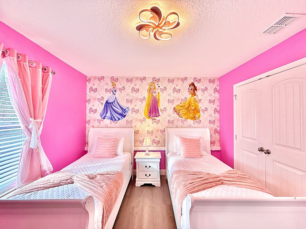 1243B88B-EA20-440E-B517-85797FA237C1_1_102_a