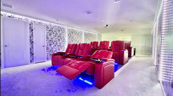 8895_Cinema