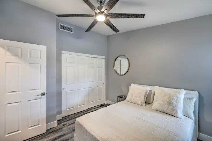 bedroom 3 with ceiling fan