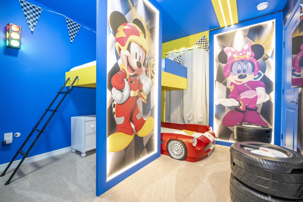 Mickey & Minnie Themed Bedroom