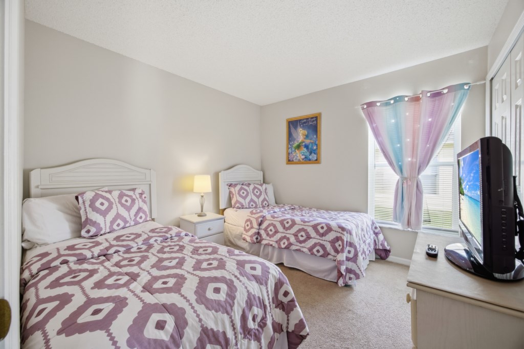 16-260316_240GrosvenorLp_06