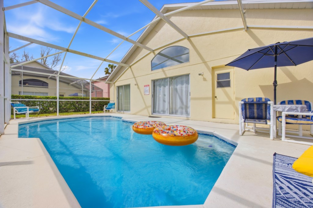 27-260317_240GrosvenorLp_27