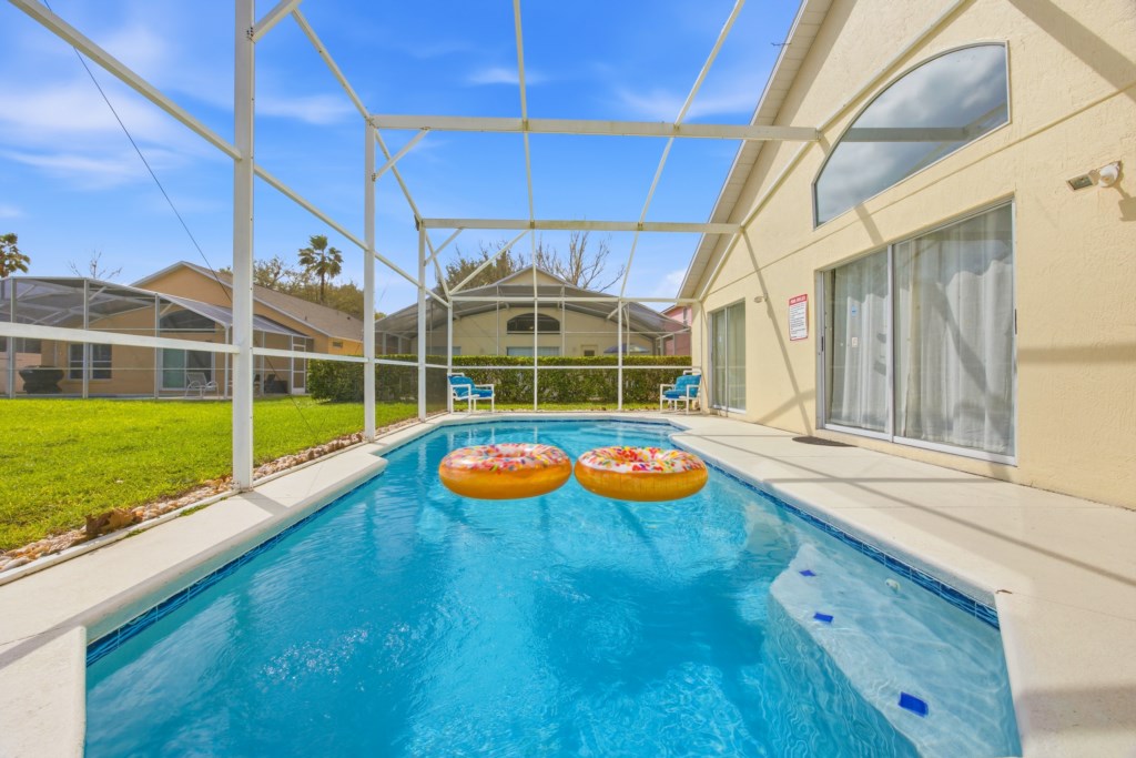 28-260317_240GrosvenorLp_28