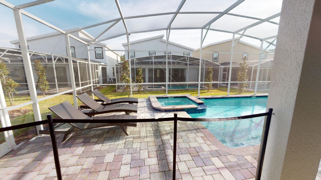 Pool Hot Tub