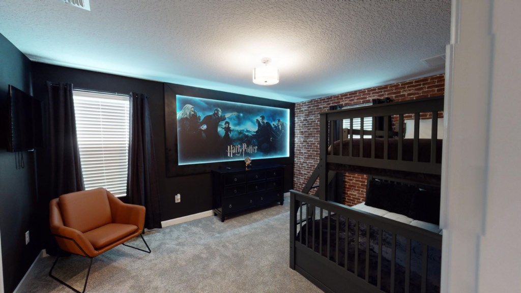 Harry Potter's Room
Bunk Bed
Full and Twin Beds