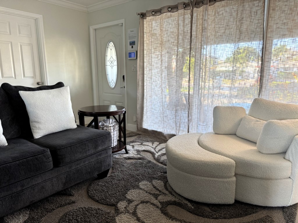 Comfy Swivel Chair