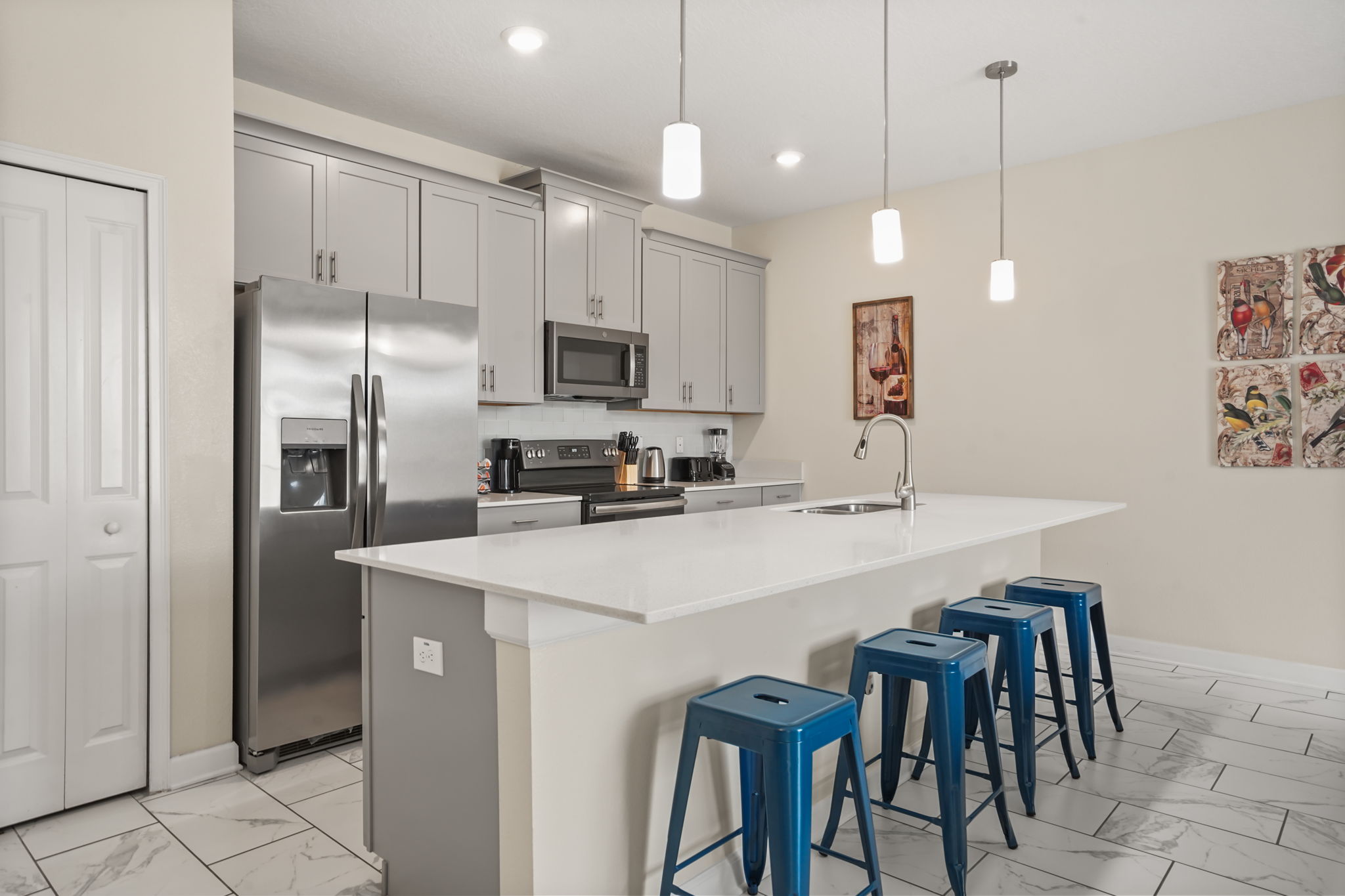 4 bedroom vacation townhouse at Storey Lake  - Image 4