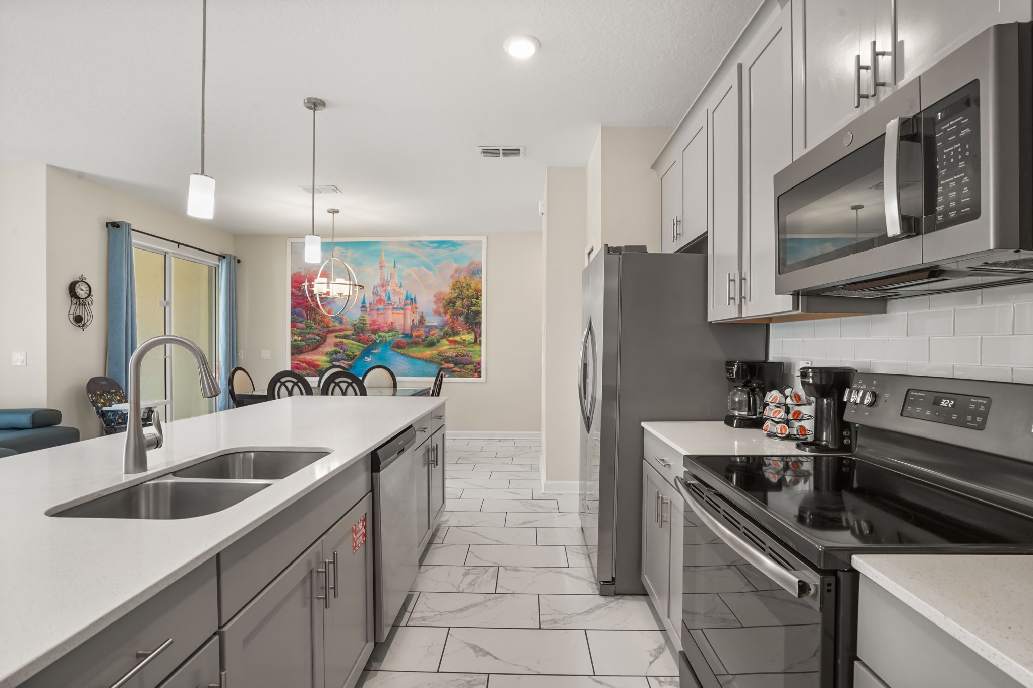 4 bedroom vacation townhouse at Storey Lake  - Image 5