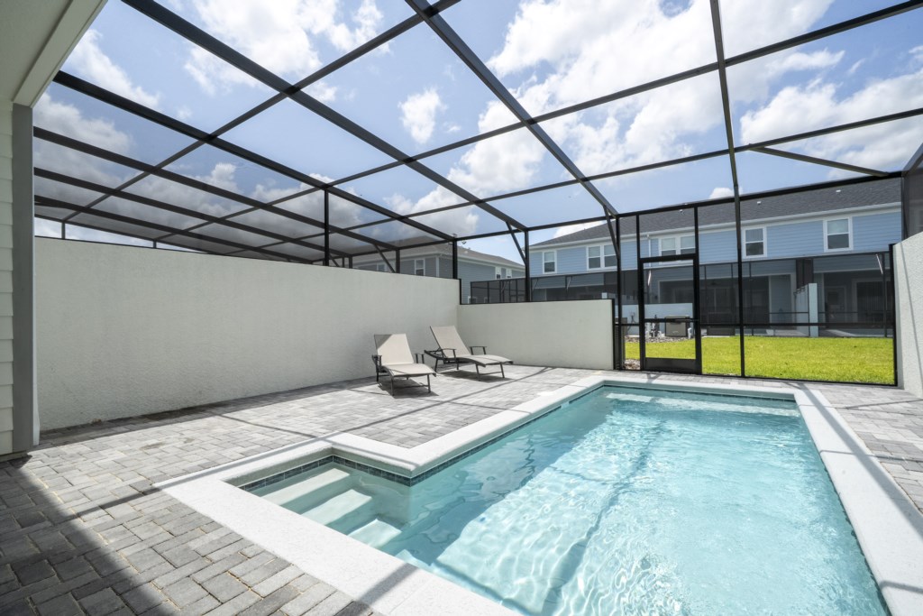 Piscina 2.jpg