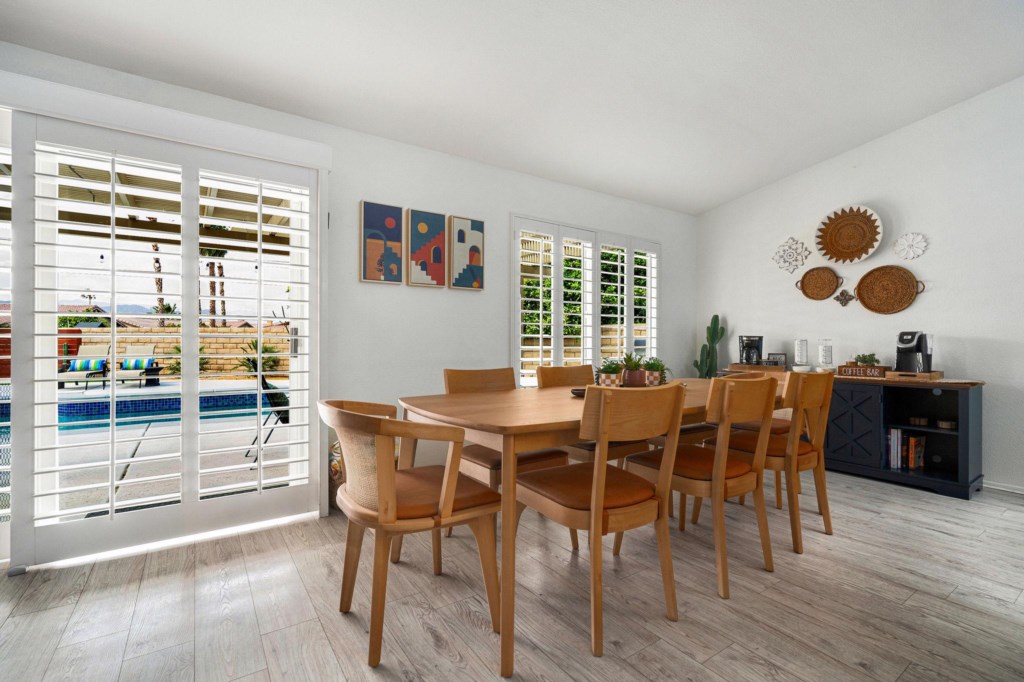 Gather around the large dining table to share a meal or play some games! 