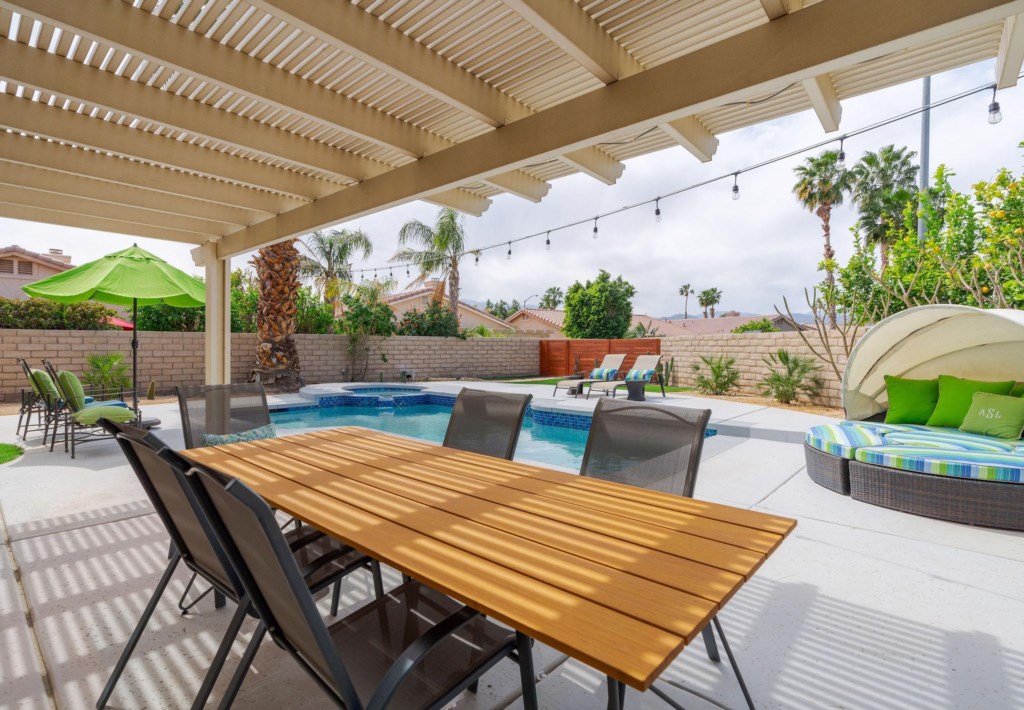 Incredible outdoor dining area! 