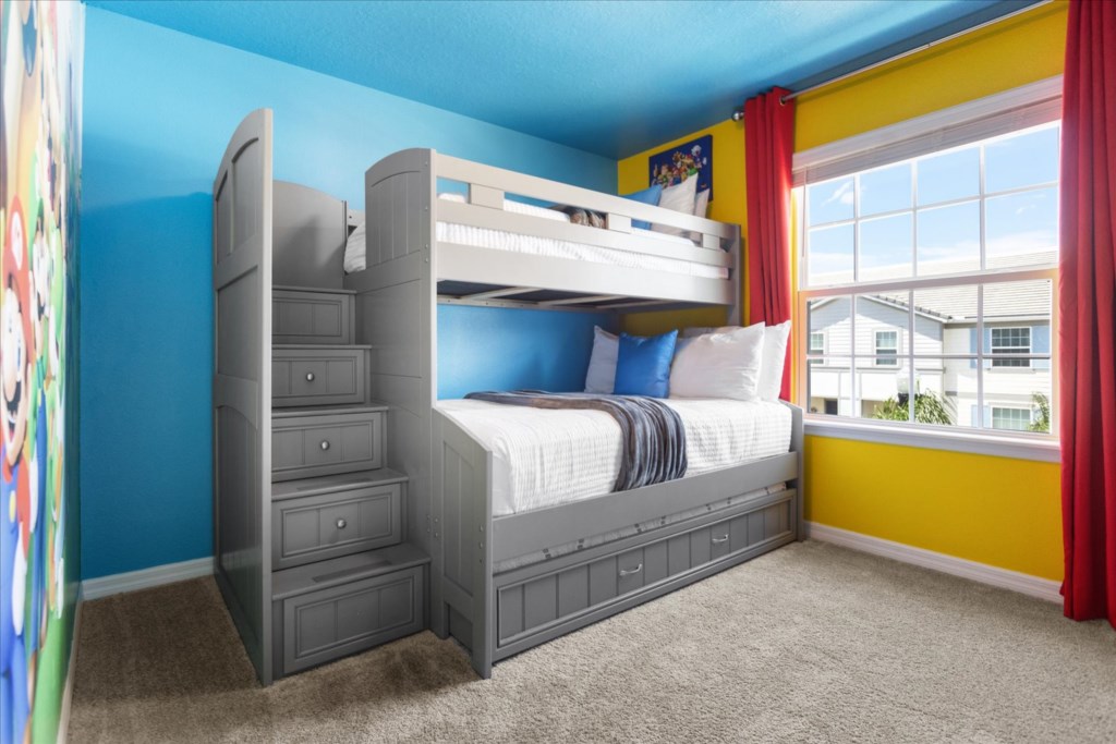 5 bedroom vacation townhouse at Solterra - Image 19