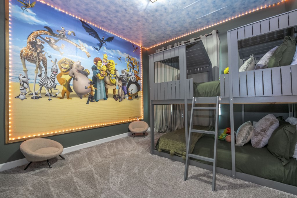 Shrek Themed Bedroom (Bunk bed full over full)