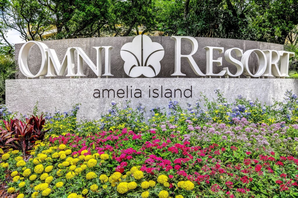 Omni Resort sign when you enter resort.