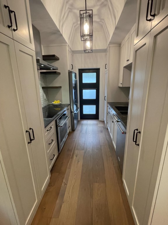 Kitchen and entry door.