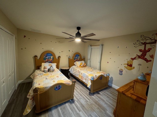 TwinBedroom