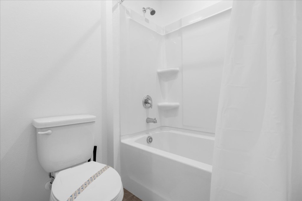 8 bedroom vacation house at Solara Resort - Image 48