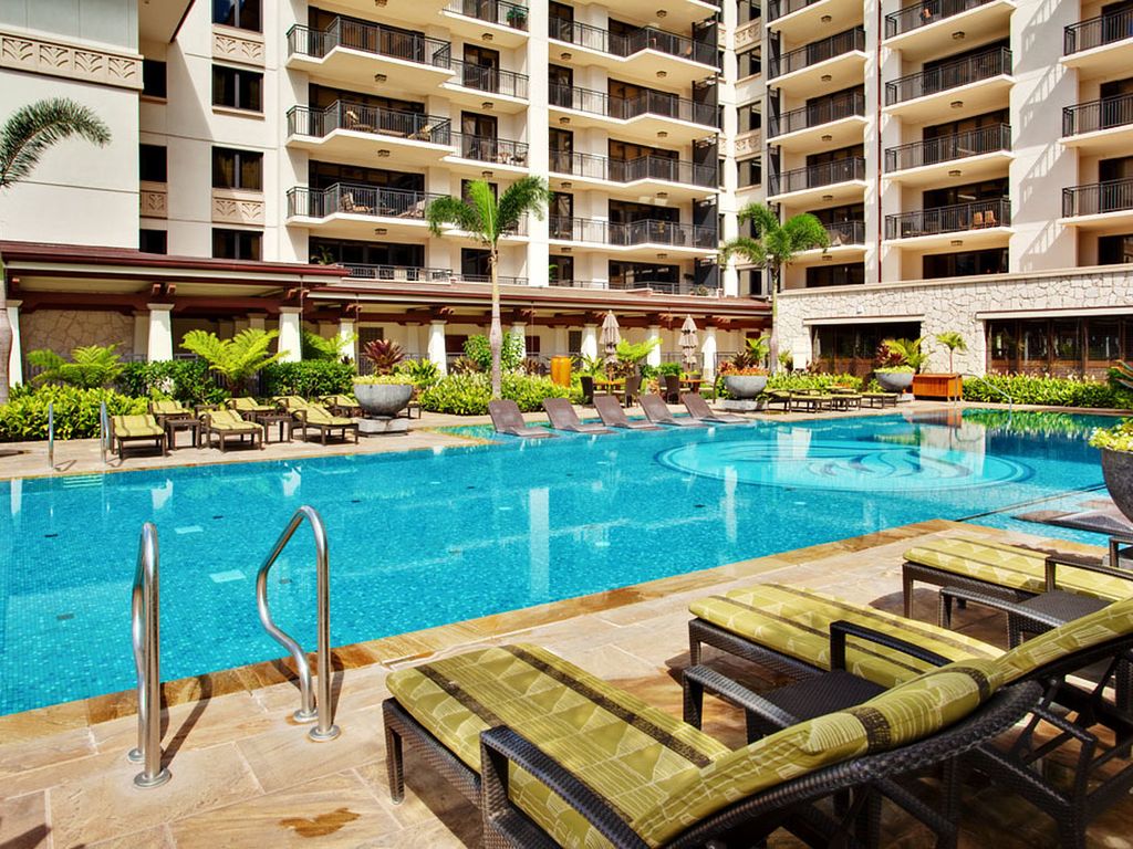 Ko Olina Beach Villas lap pool and lounge chairs.