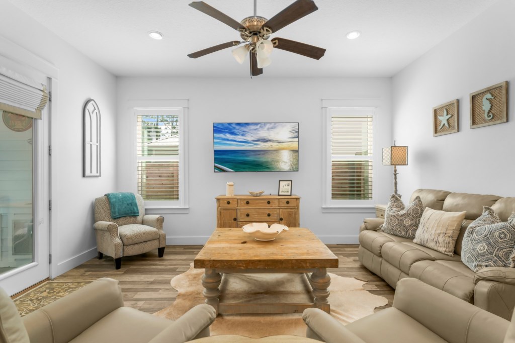 Spacious Living Area That Opens To The Outdoors