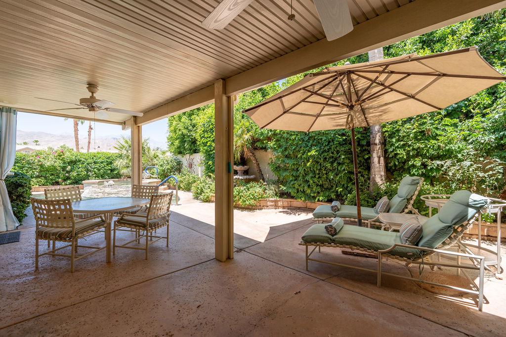 lounge chairs and outdoor dining!