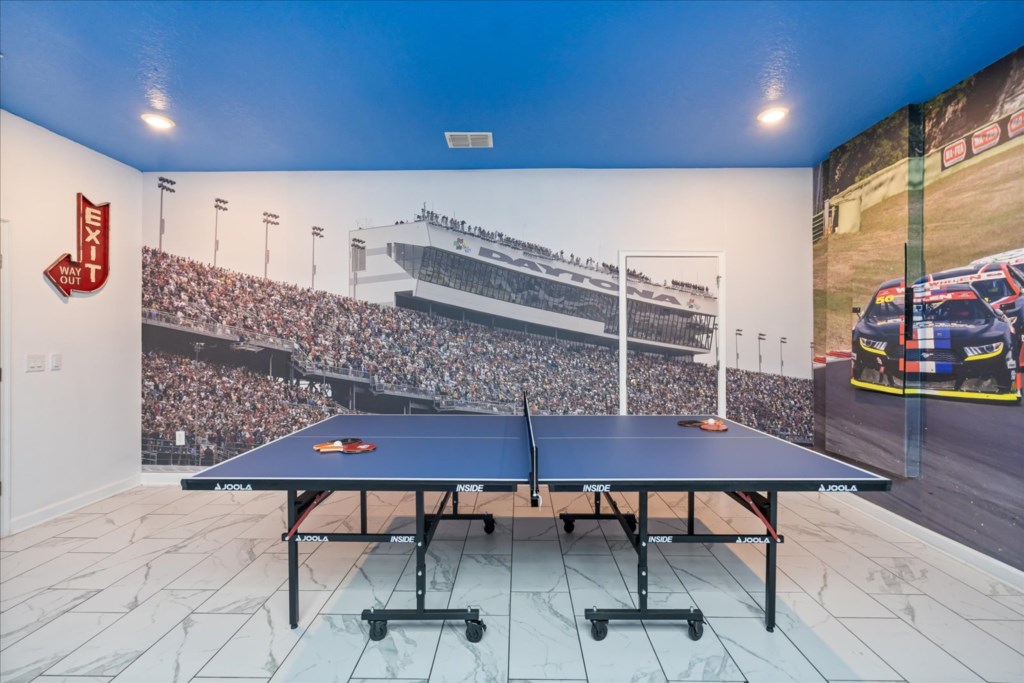 9 bedroom vacation house at Storey Lake - Image 16