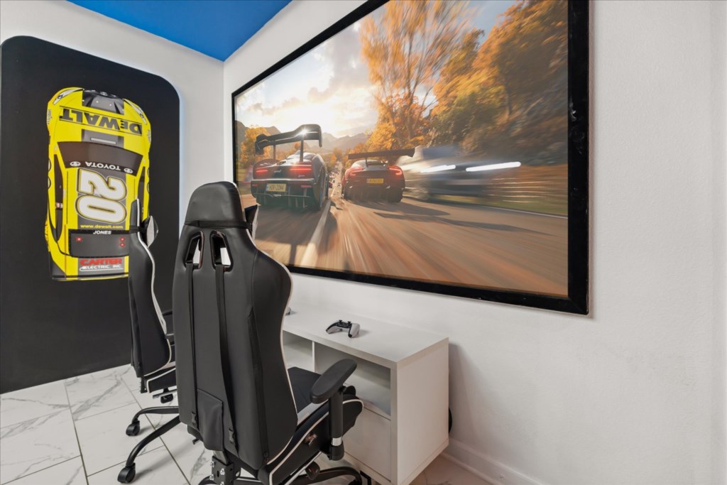 9 bedroom vacation house at Storey Lake - Image 17