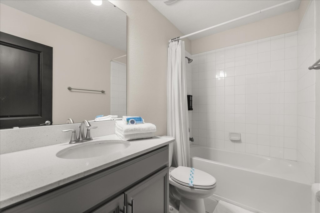 9 bedroom vacation house at Storey Lake - Image 57