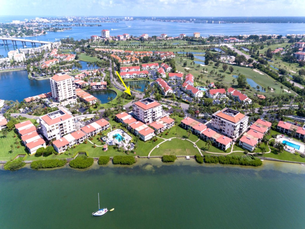 Lt.Bahia.Waterfront3