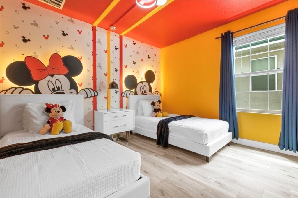 6 bedroom vacation townhouse at Solara Resort - Image 23