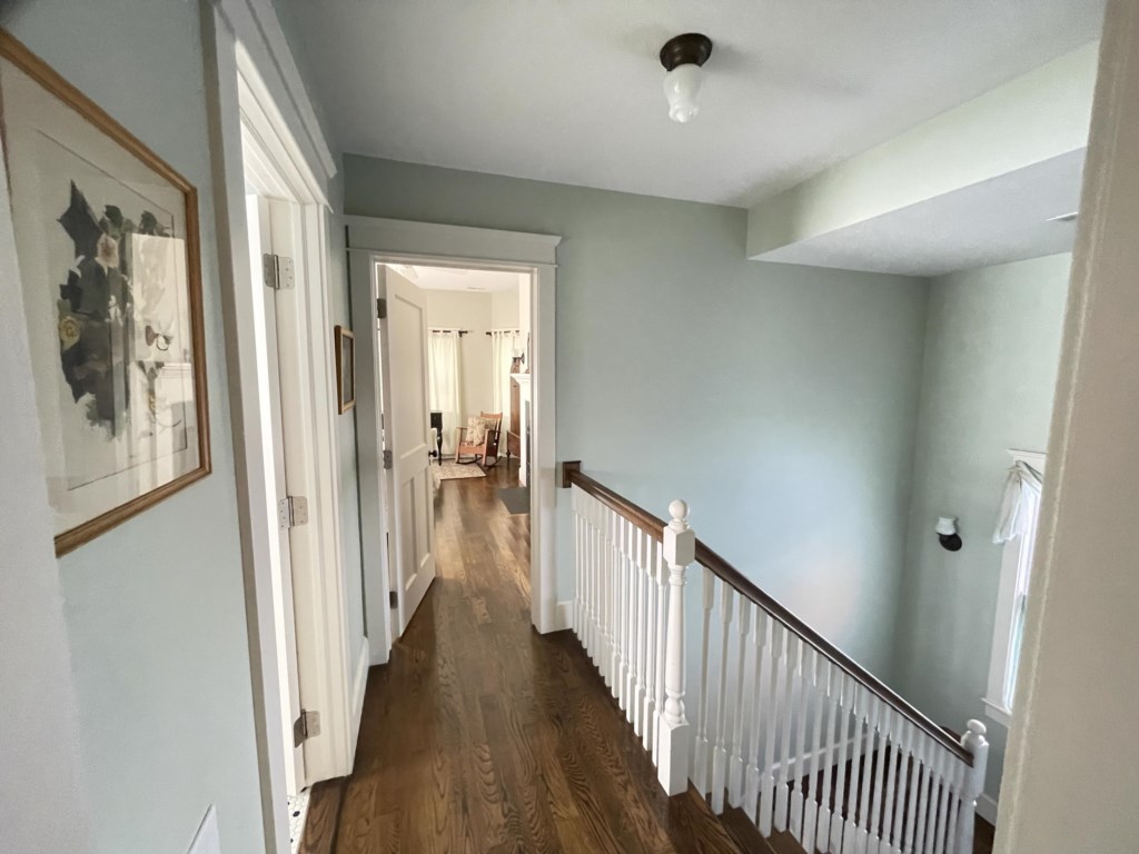 230CentralUpHallStairs