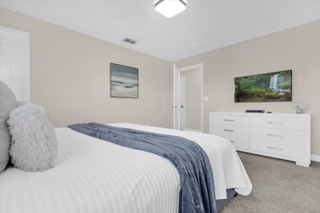5 bedroom vacation townhouse at Storey Lake - Image 12