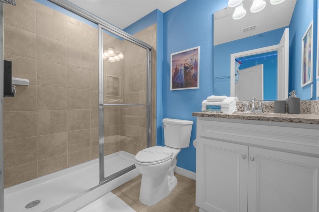 5 bedroom vacation townhouse at Solterra - Image 28