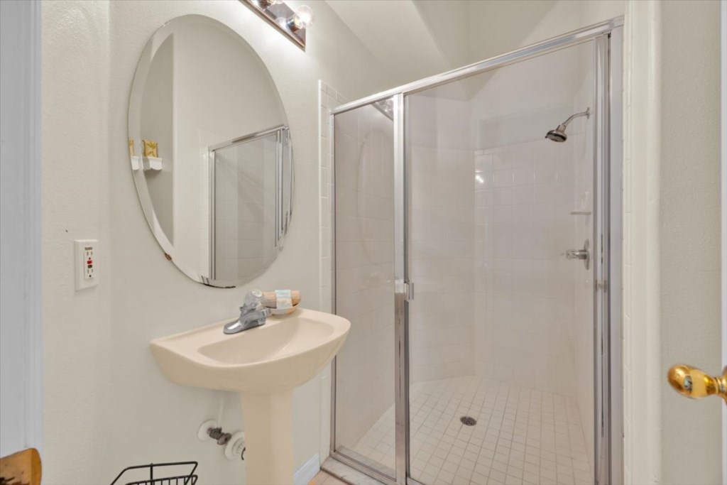 25-20250429.637AsterDr_25