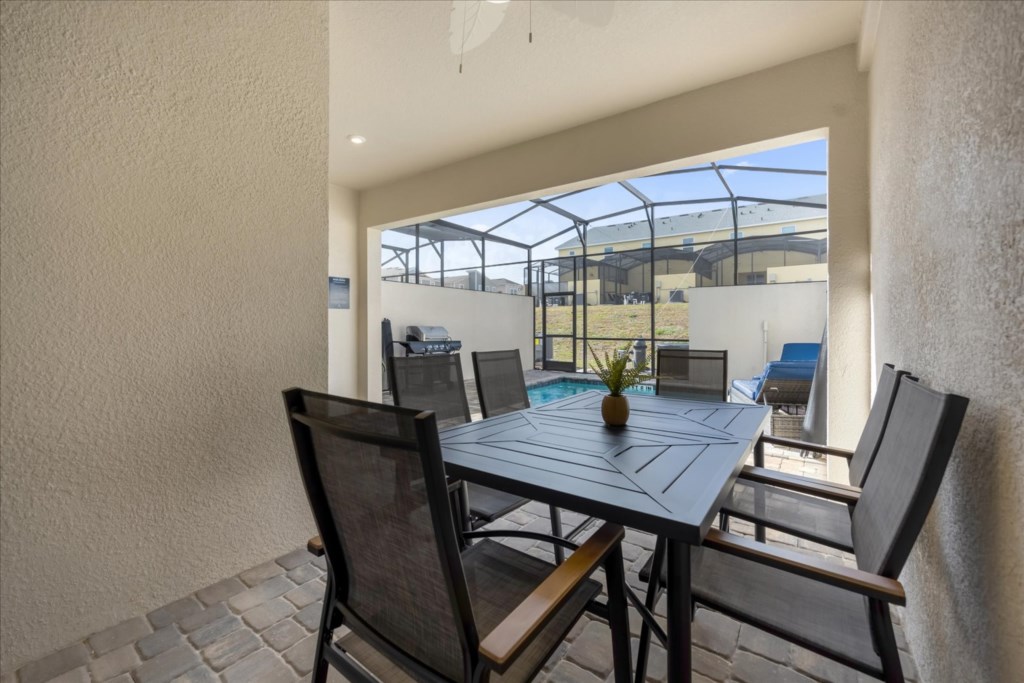 4 bedroom vacation townhouse at Solara Resort - Image 23