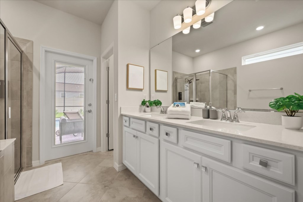 8 bedroom vacation house at Windsor Cay - Image 47