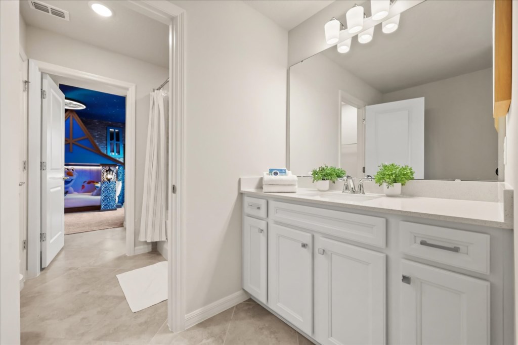 8 bedroom vacation house at Windsor Cay - Image 53