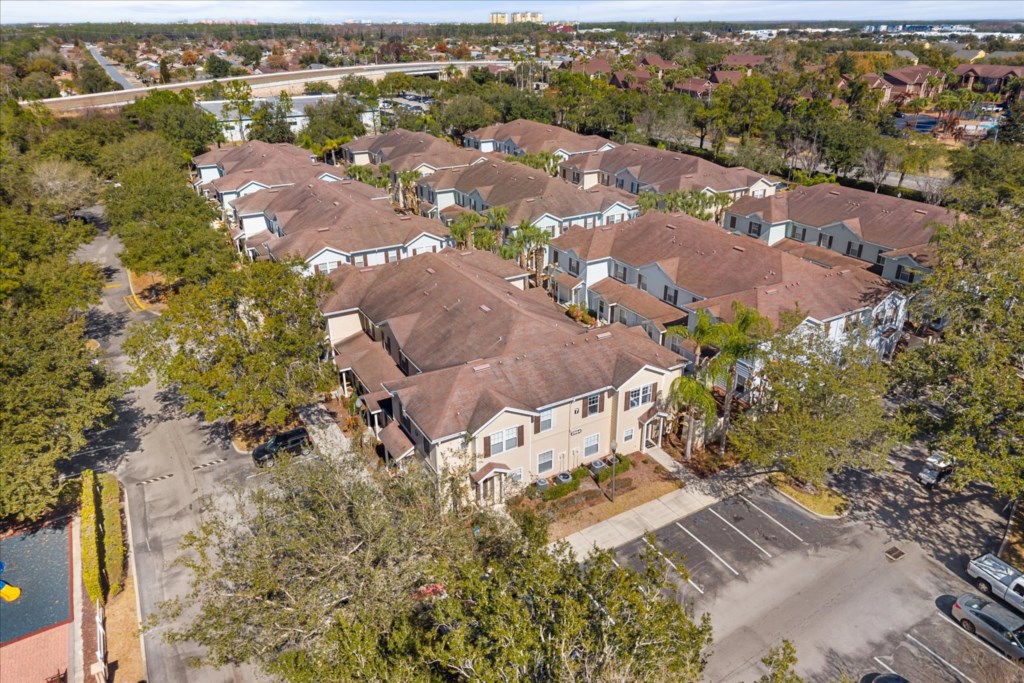 4 bedroom vacation townhouse at Lucaya Village - Image 27